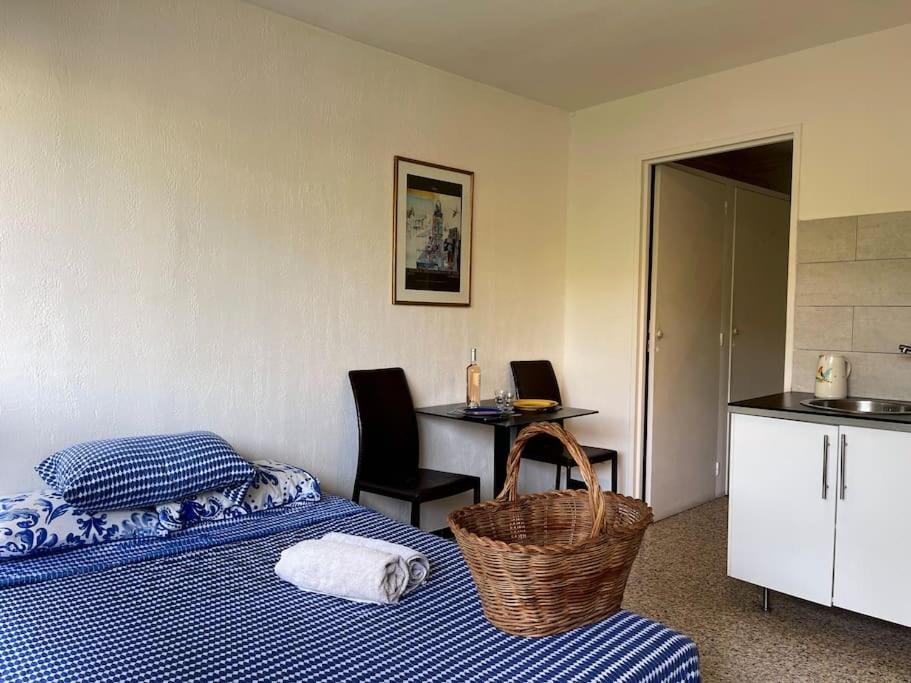 Studio Au Coeur D'Aix Avec Balcon Et Parking Aix-en-Provence Eksteriør billede